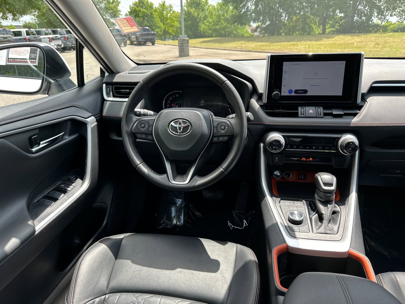 Used 2024 Toyota RAV4 Adventure AWD/4WD image 20
