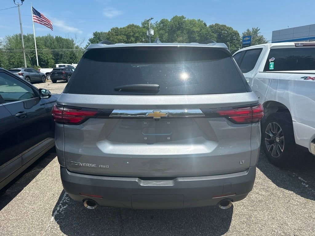 Used 2023 Chevrolet Traverse LT AWD/4WD image 5