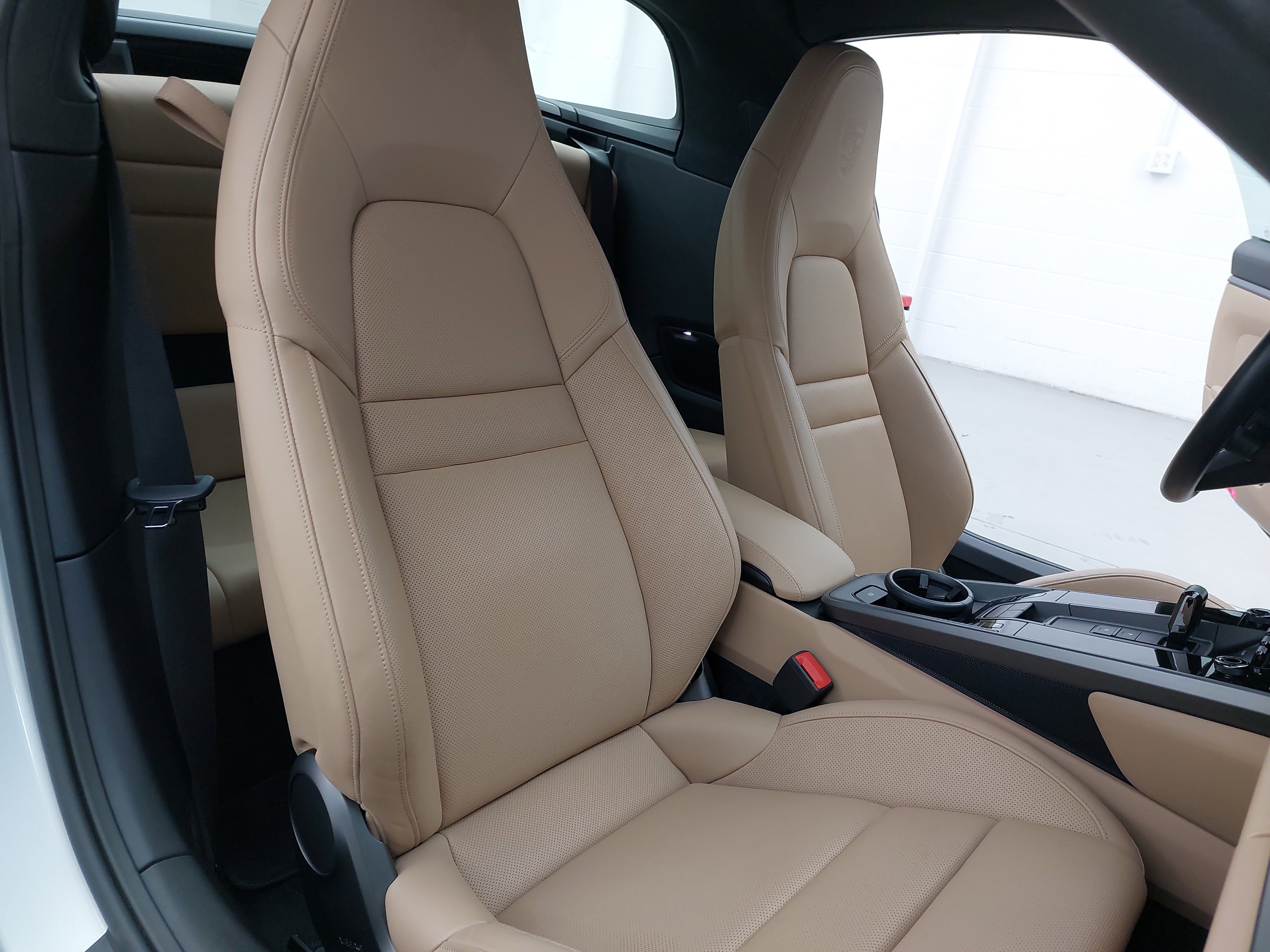 Used 2021 Porsche 911 Targa 4S image 12