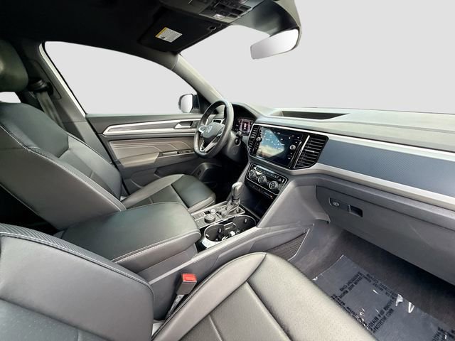 Used 2023 Volkswagen Atlas Cross Sport SEL R-Line image 28