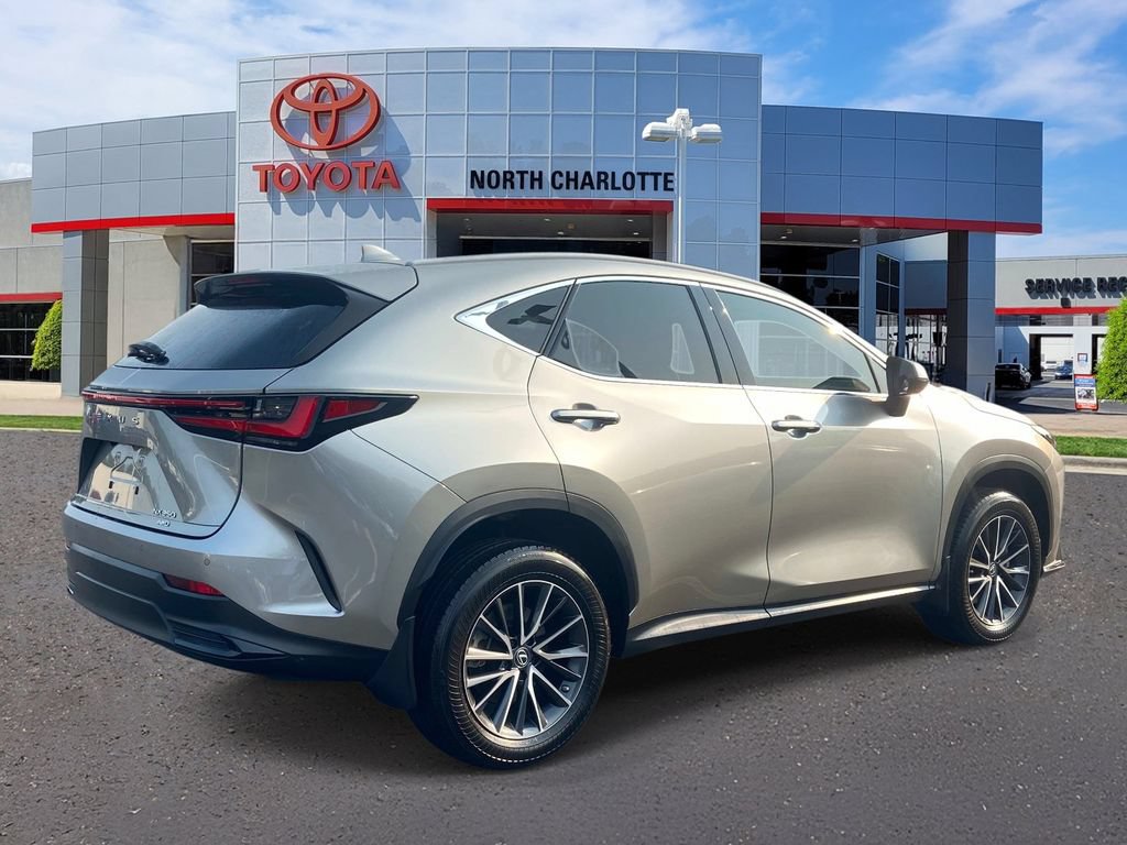 Used 2023 Lexus NX 350 AWD image 8