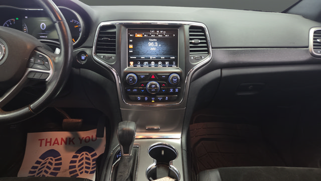 Used 2017 Jeep Grand Cherokee Altitude AWD/4WD image 13