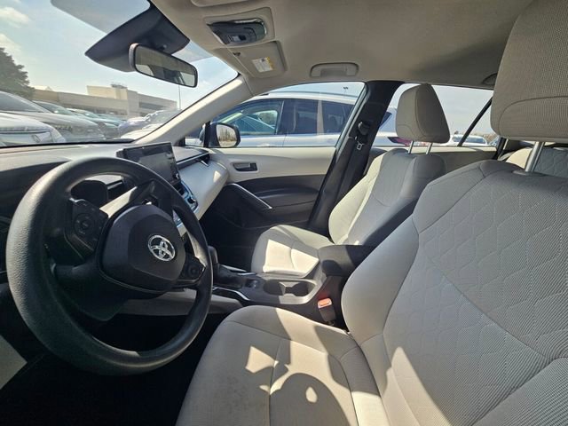 Used 2022 Toyota Corolla Cross L image 12