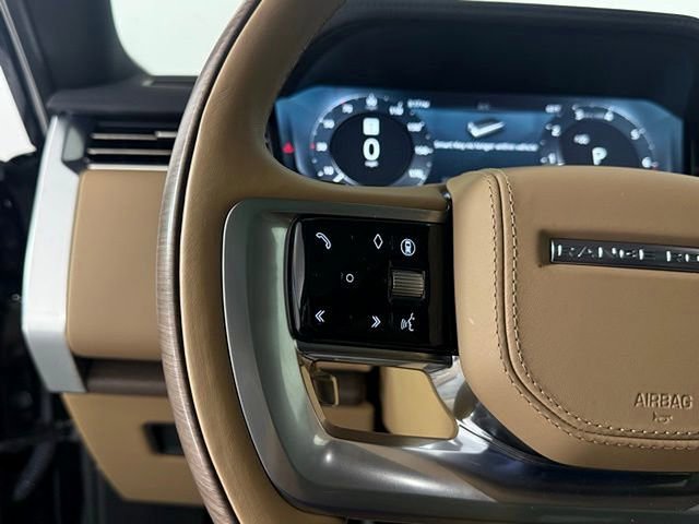 Certified 2025 Land Rover Range Rover SE image 38