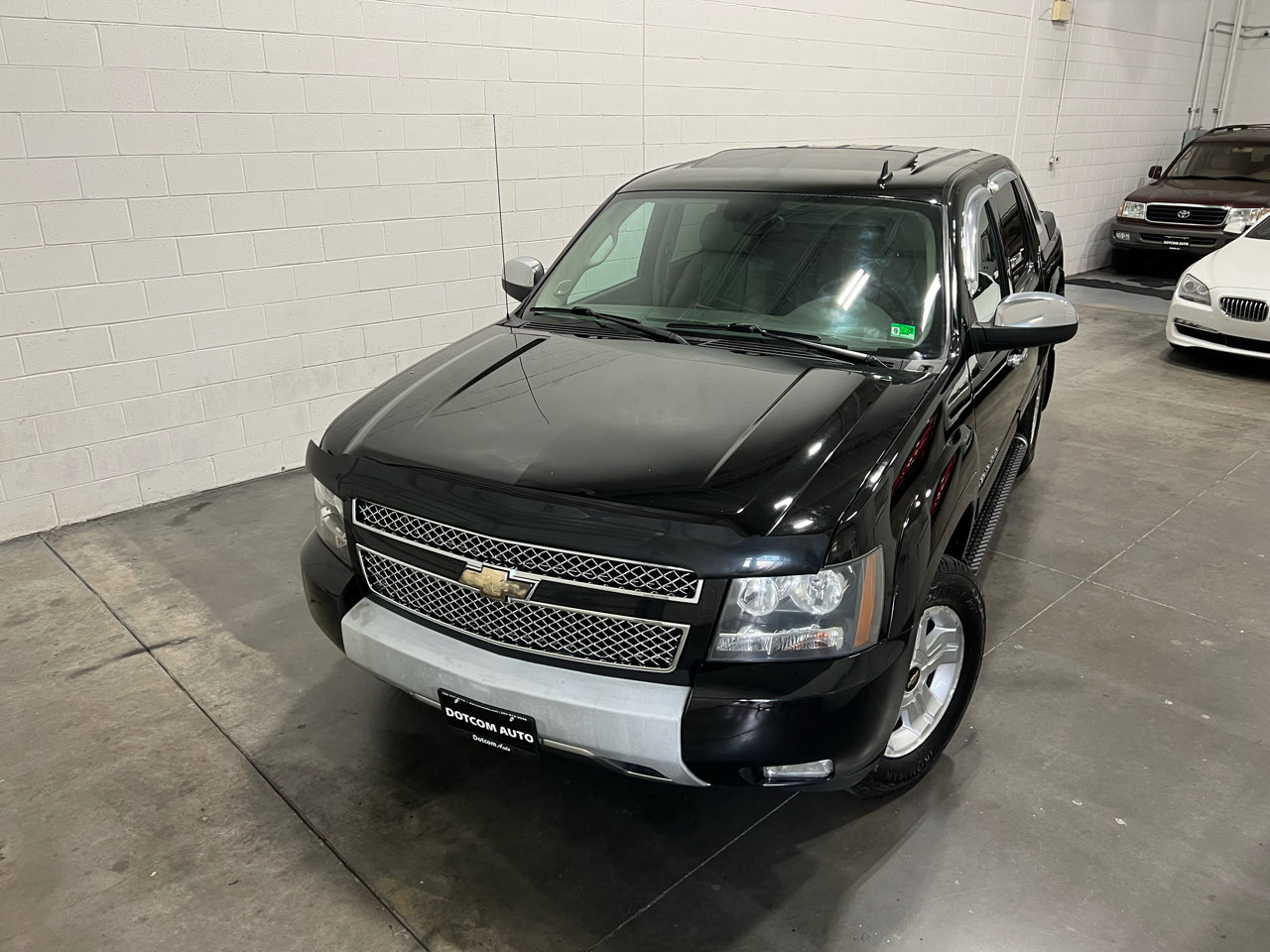 Used 2010 Chevrolet Avalanche LT w/ Luxury Package
