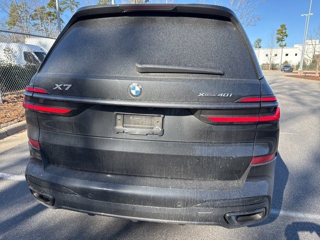 Used 2024 BMW X7 xDrive40i w/ Executive Package image 12