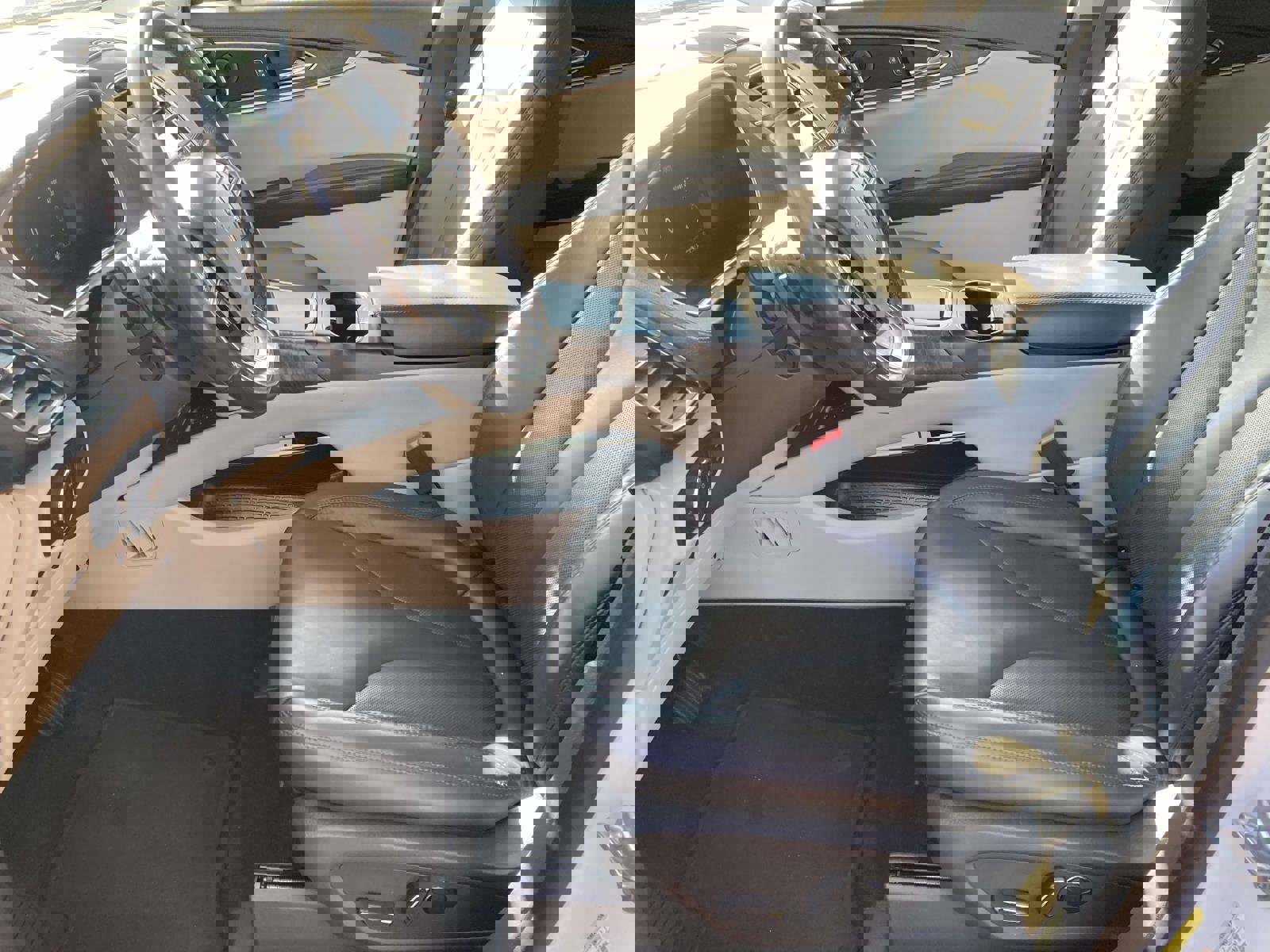 Used 2019 Lincoln Nautilus Select image 21