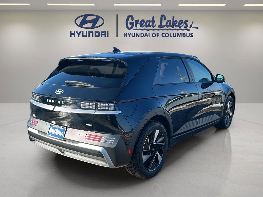Certified 2025 Hyundai Ioniq 5 SE image 5