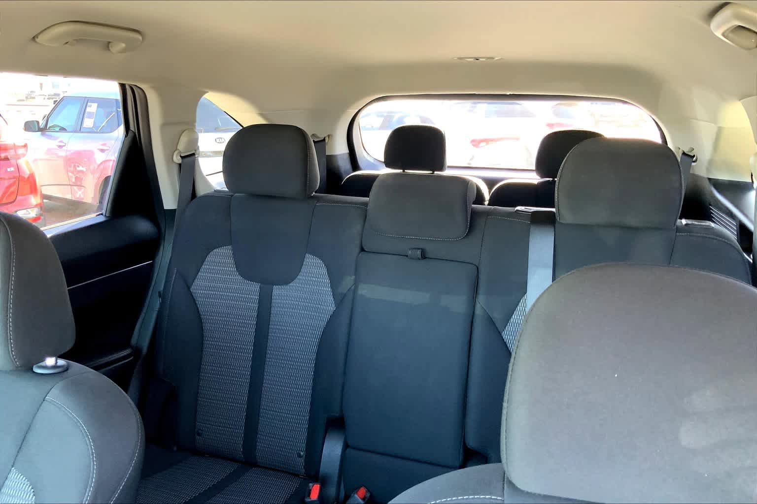 Used 2022 Kia Sorento LX AWD/4WD image 29