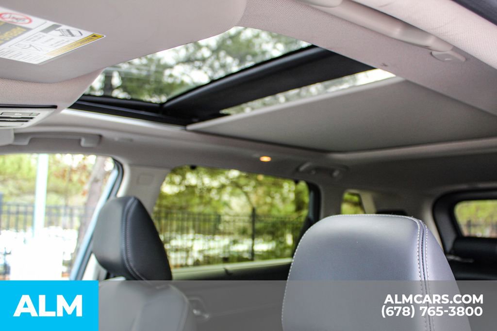 Used 2024 Nissan Rogue Platinum w/ Platinum Premium Package image 22