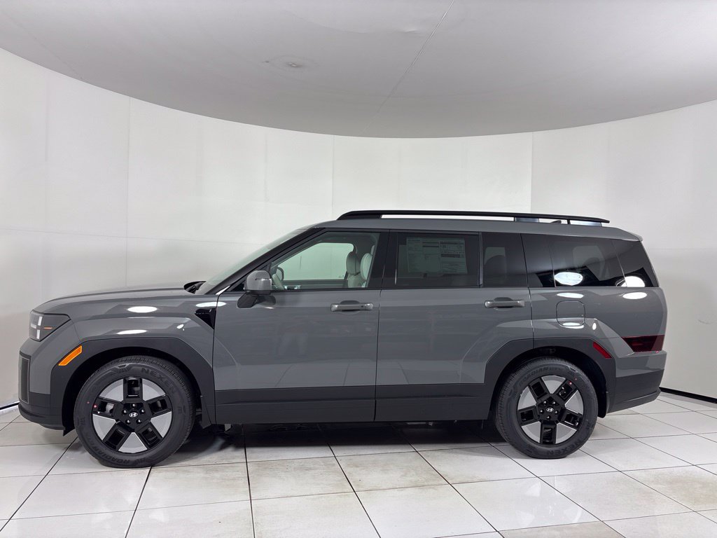 New 2027 Hyundai Santa Fe SEL FWD image 2
