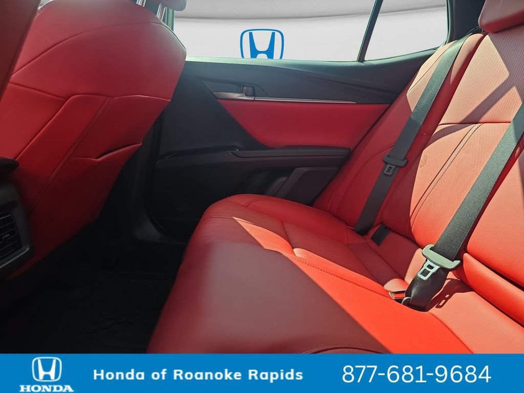 Used 2025 Toyota Camry XSE FWD image 30