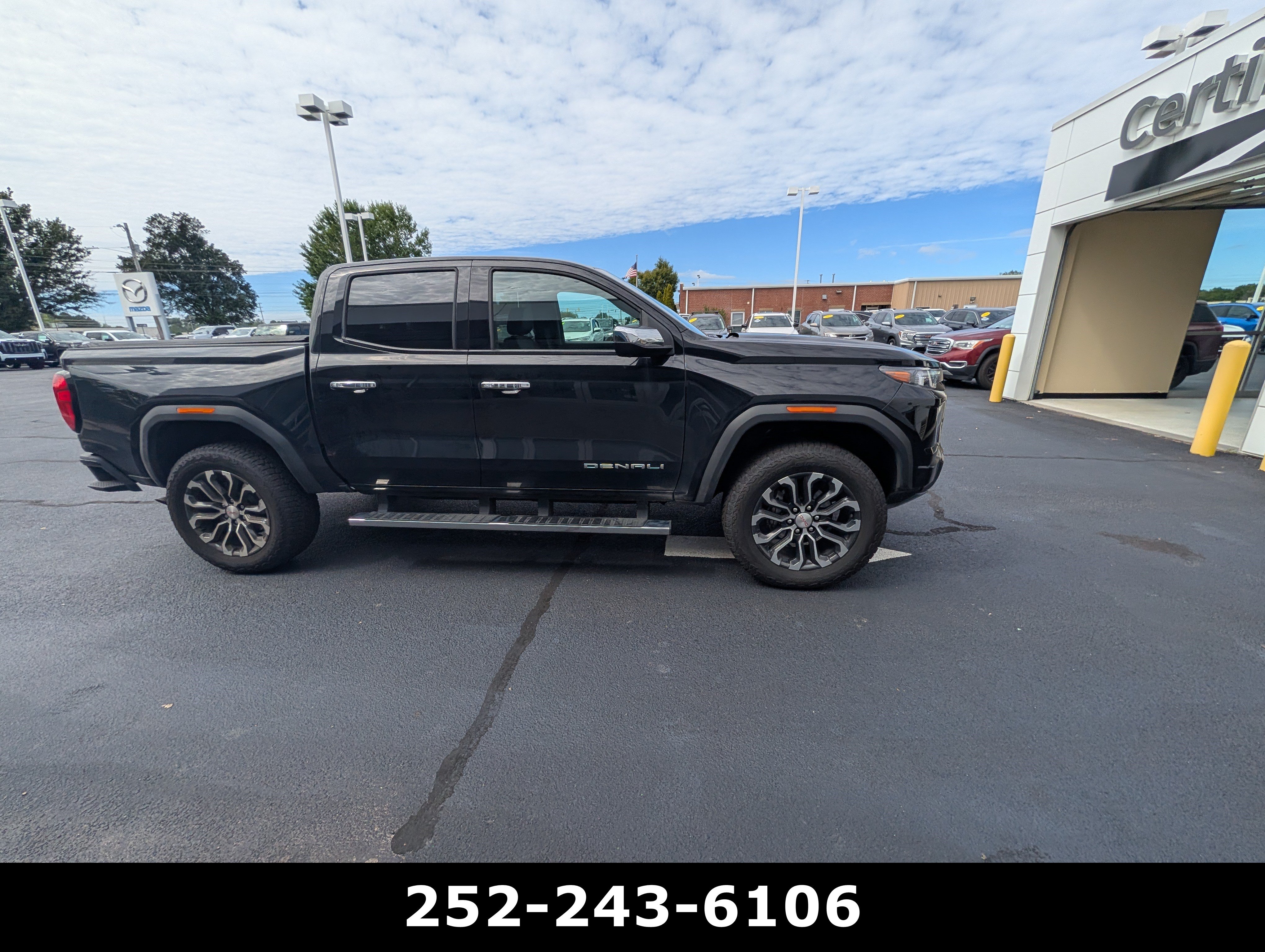 Used 2026 GMC Canyon Denali AWD/4WD image 5