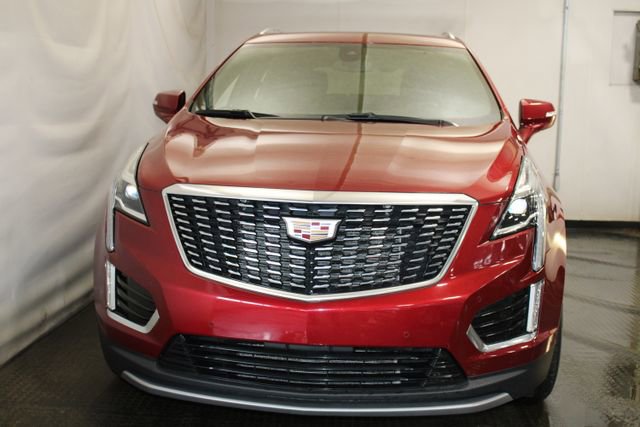 Used 2020 Cadillac XT5 Premium Luxury w/ LPO, Floor Liner Package AWD/4WD image 3