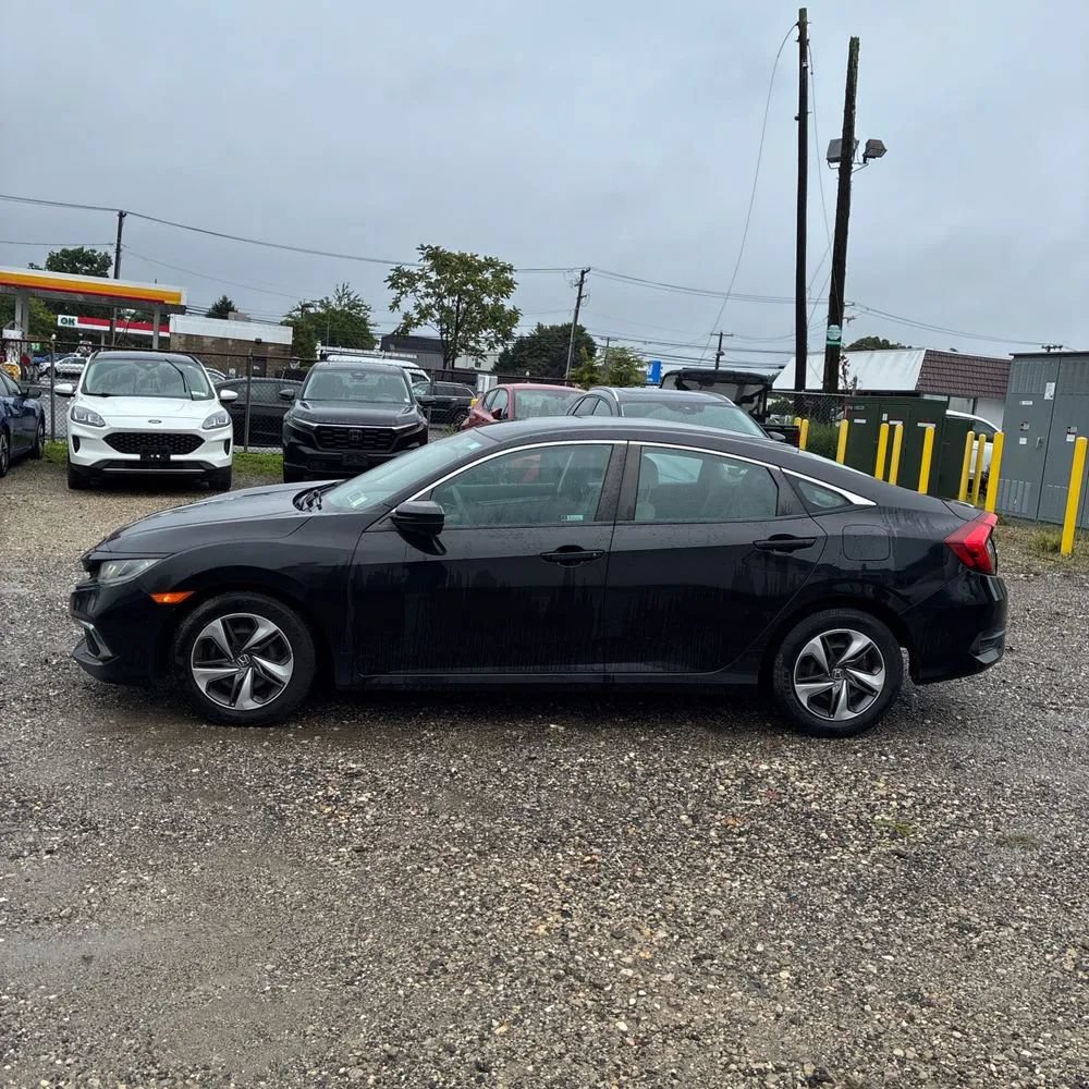 Used 2019 Honda Civic LX image 9