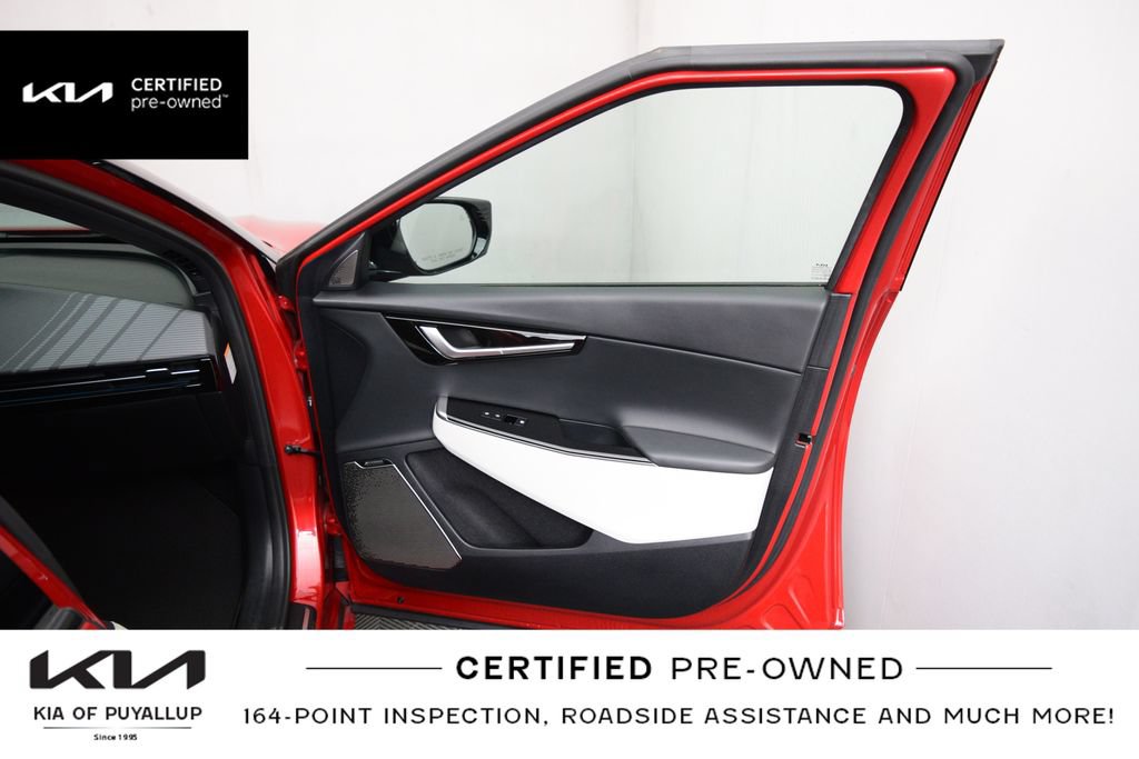 Certified 2024 Kia EV6 GT-Line AWD/4WD image 17