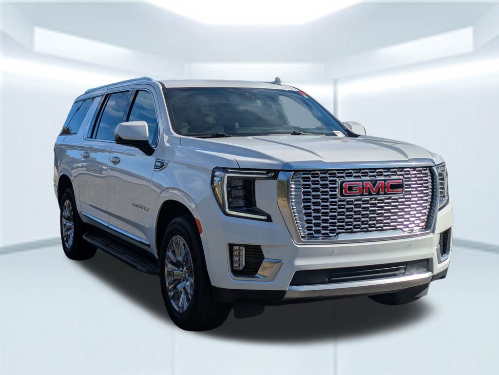 Used 2021 GMC Yukon XL Denali image 8