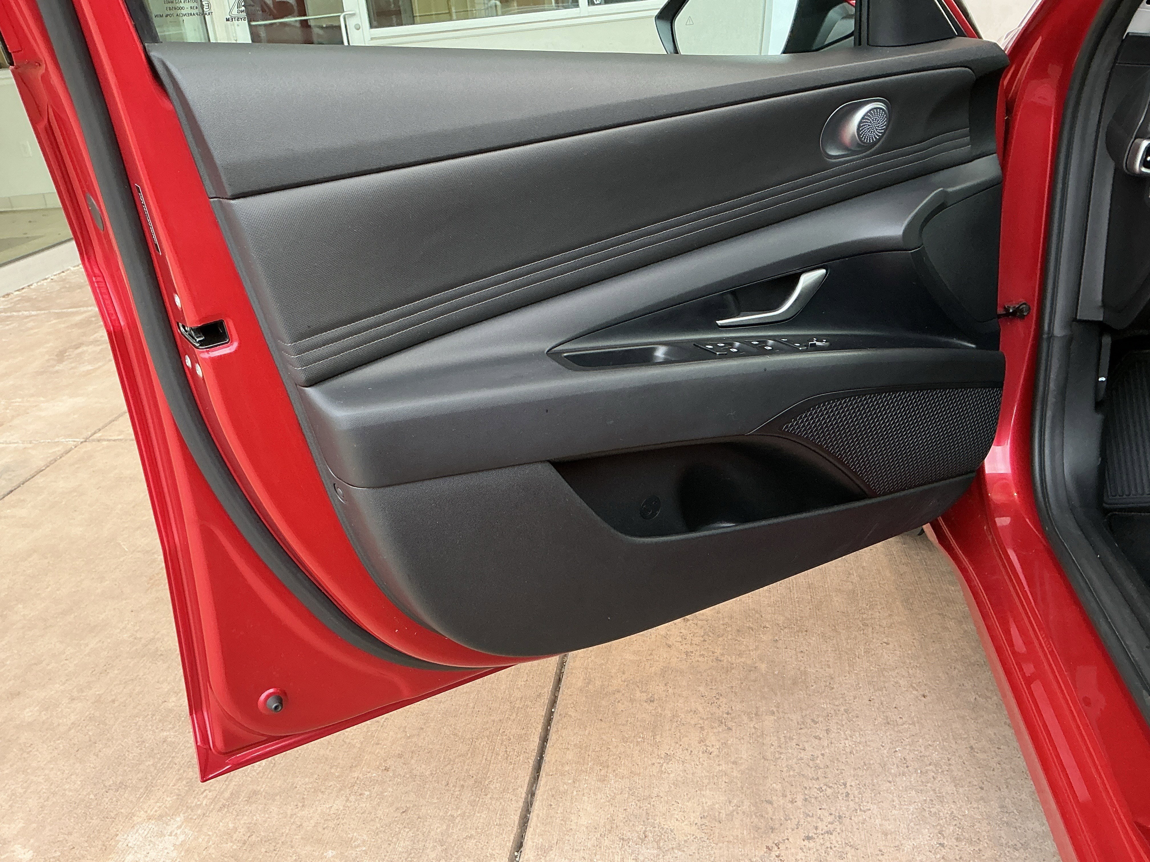 Used 2022 Hyundai Elantra SEL w/ Convenience Package image 14