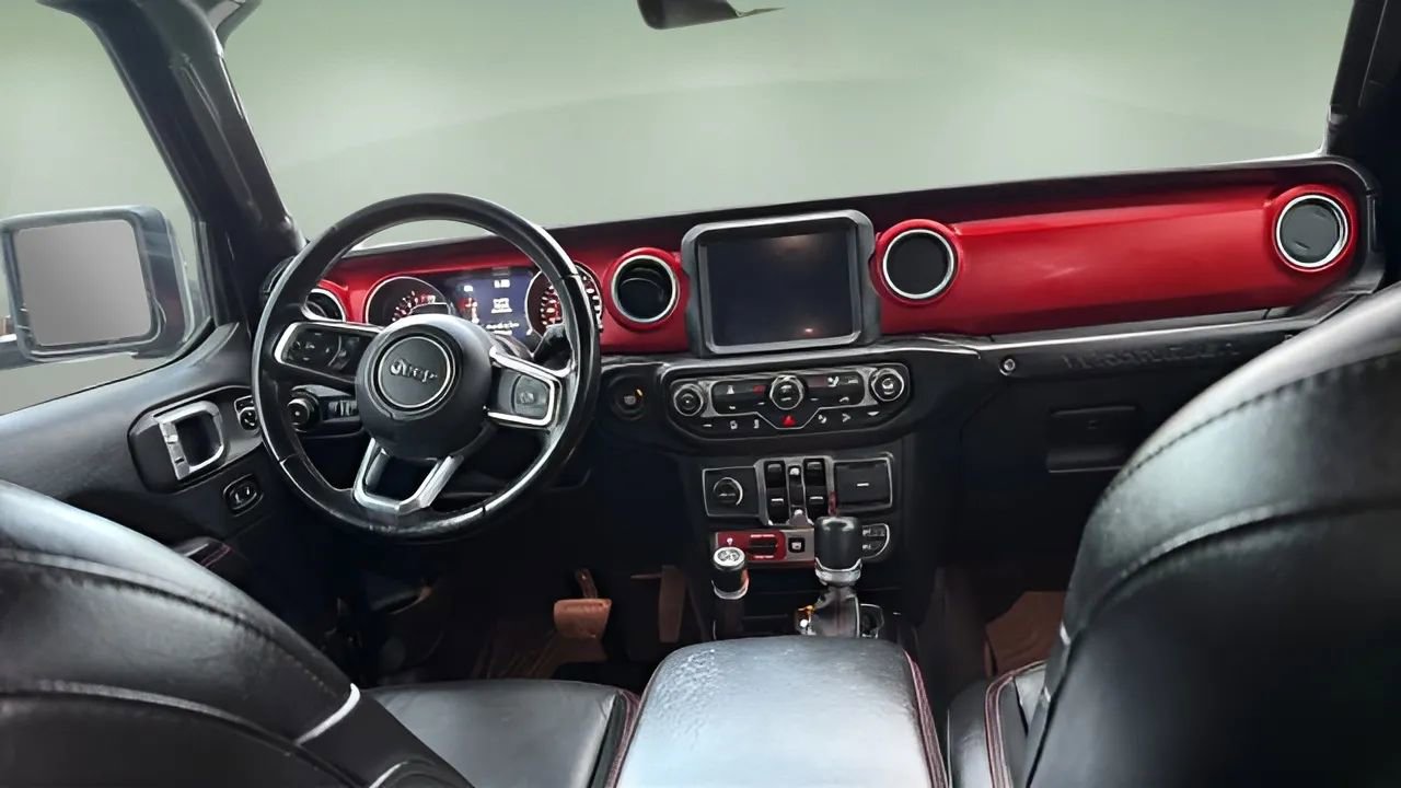 Used 2018 Jeep Wrangler Unlimited Rubicon image 25