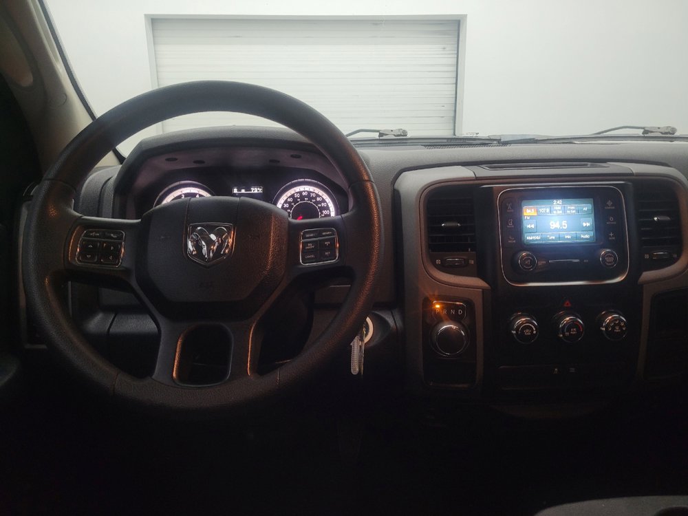 Used 2016 RAM 1500 Express RWD image 22