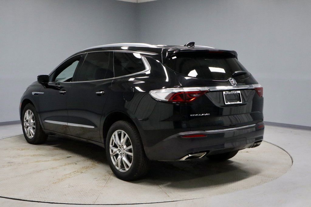 Used 2023 Buick Enclave Essence w/ Experience Buick Package image 10