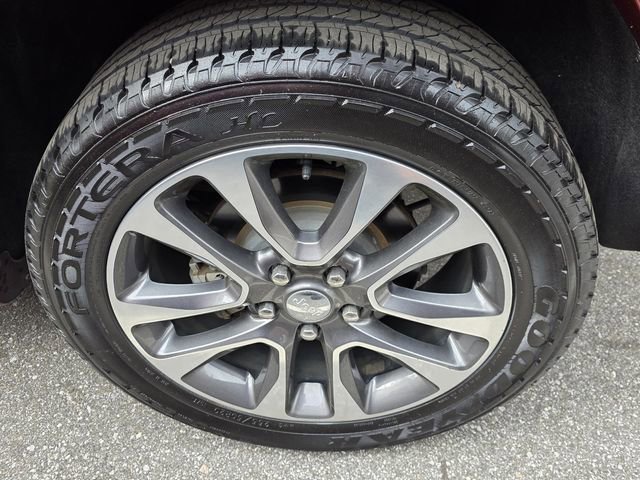 Used 2018 Jeep Grand Cherokee Overland image 41