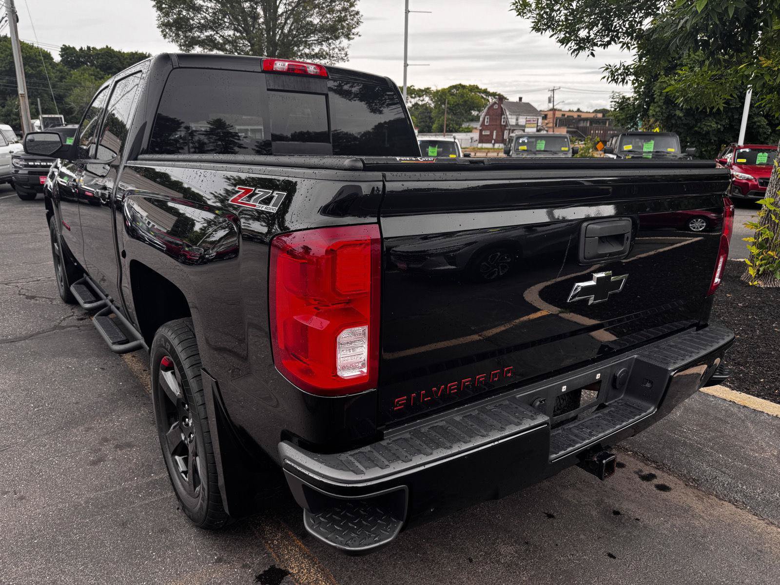 Certified 2017 Chevrolet Silverado 1500 LTZ Z71 w/ Redline Edition AWD/4WD image 4