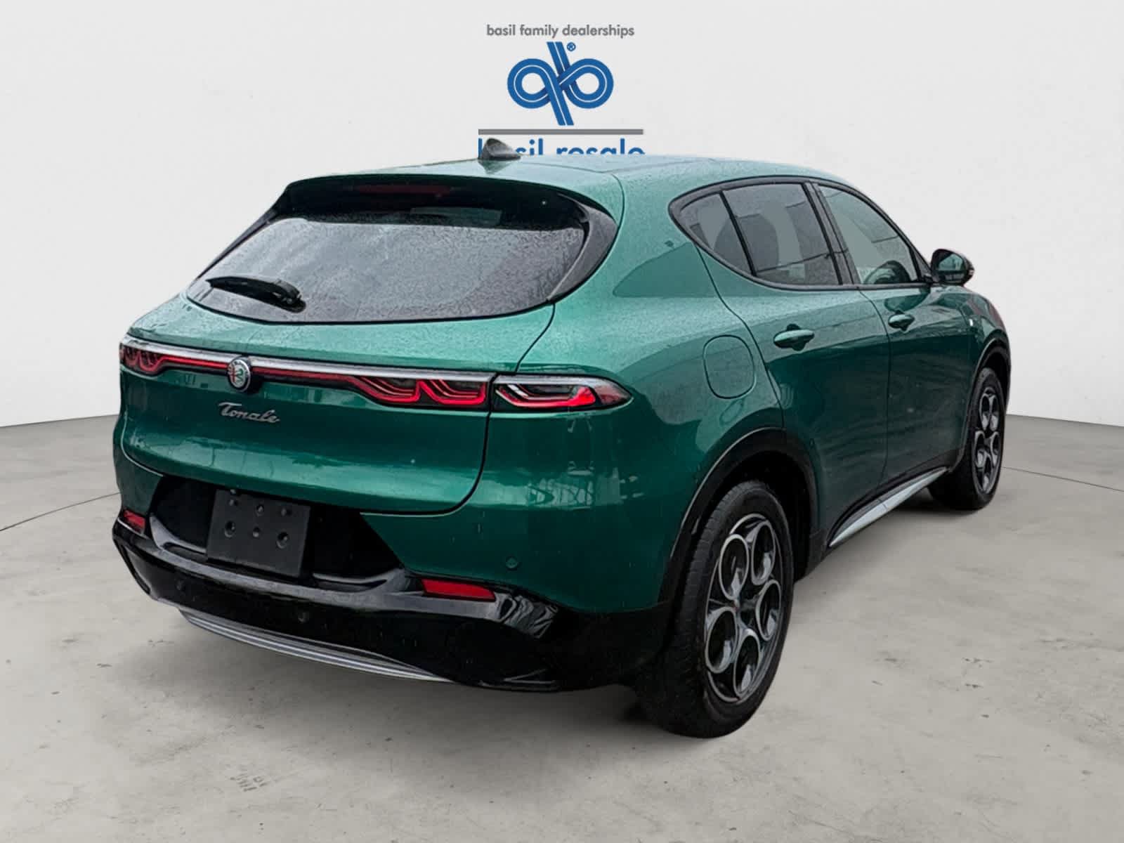 Used 2024 Alfa Romeo Tonale Ti AWD/4WD image 6