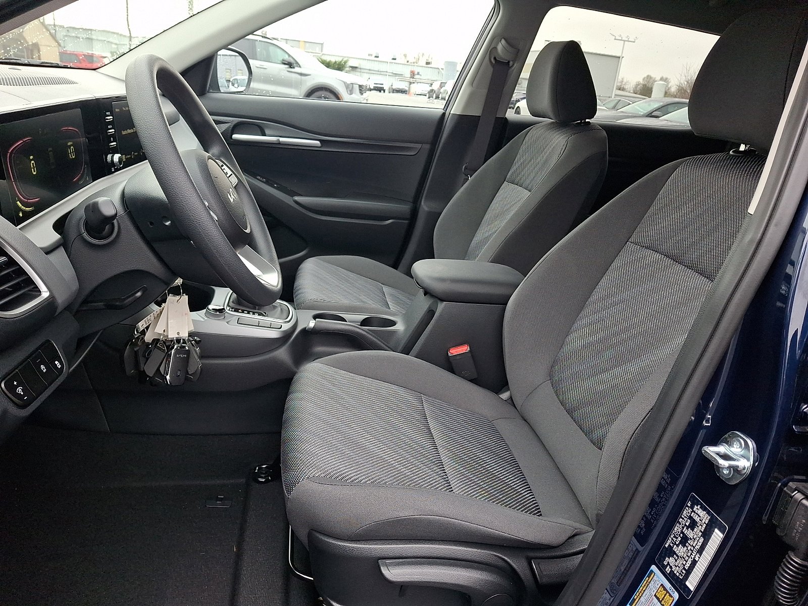 New 2026 Kia Seltos LX image 9
