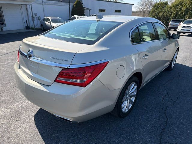 Used 2015 Buick LaCrosse Leather image 10