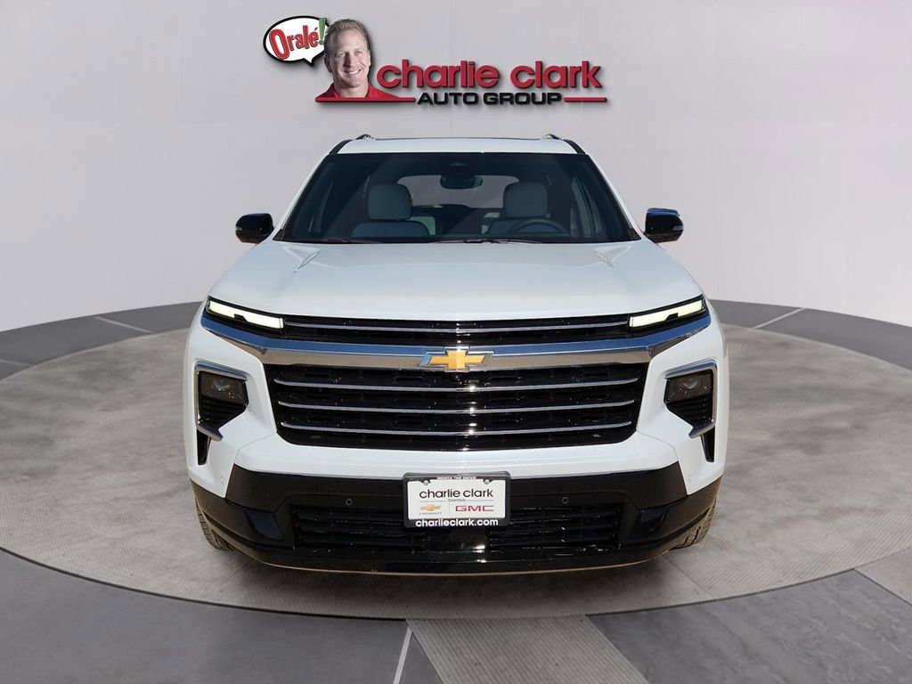 New 2026 Chevrolet Traverse High Country FWD image 8