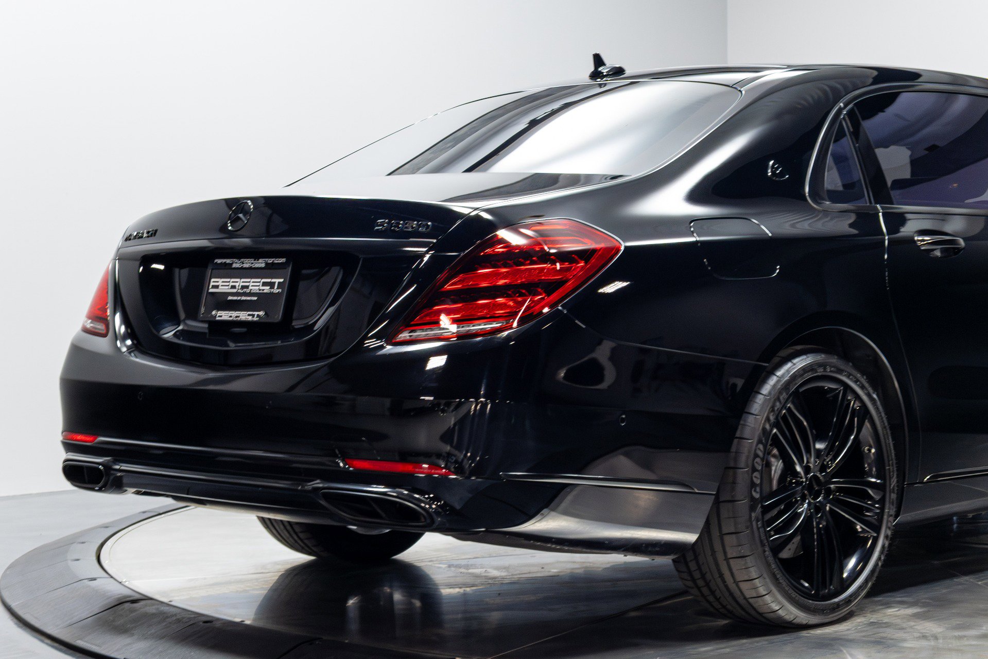 Used 2020 Mercedes-Benz Maybach S 650 image 16
