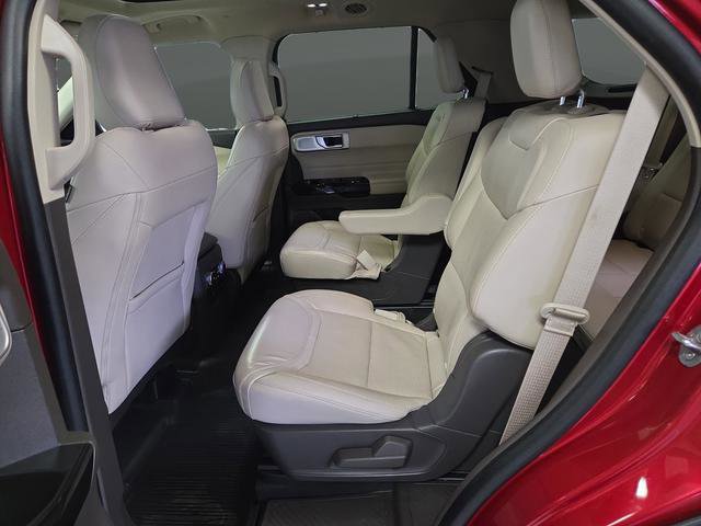 Used 2023 Ford Explorer Platinum w/ Technology Package image 33