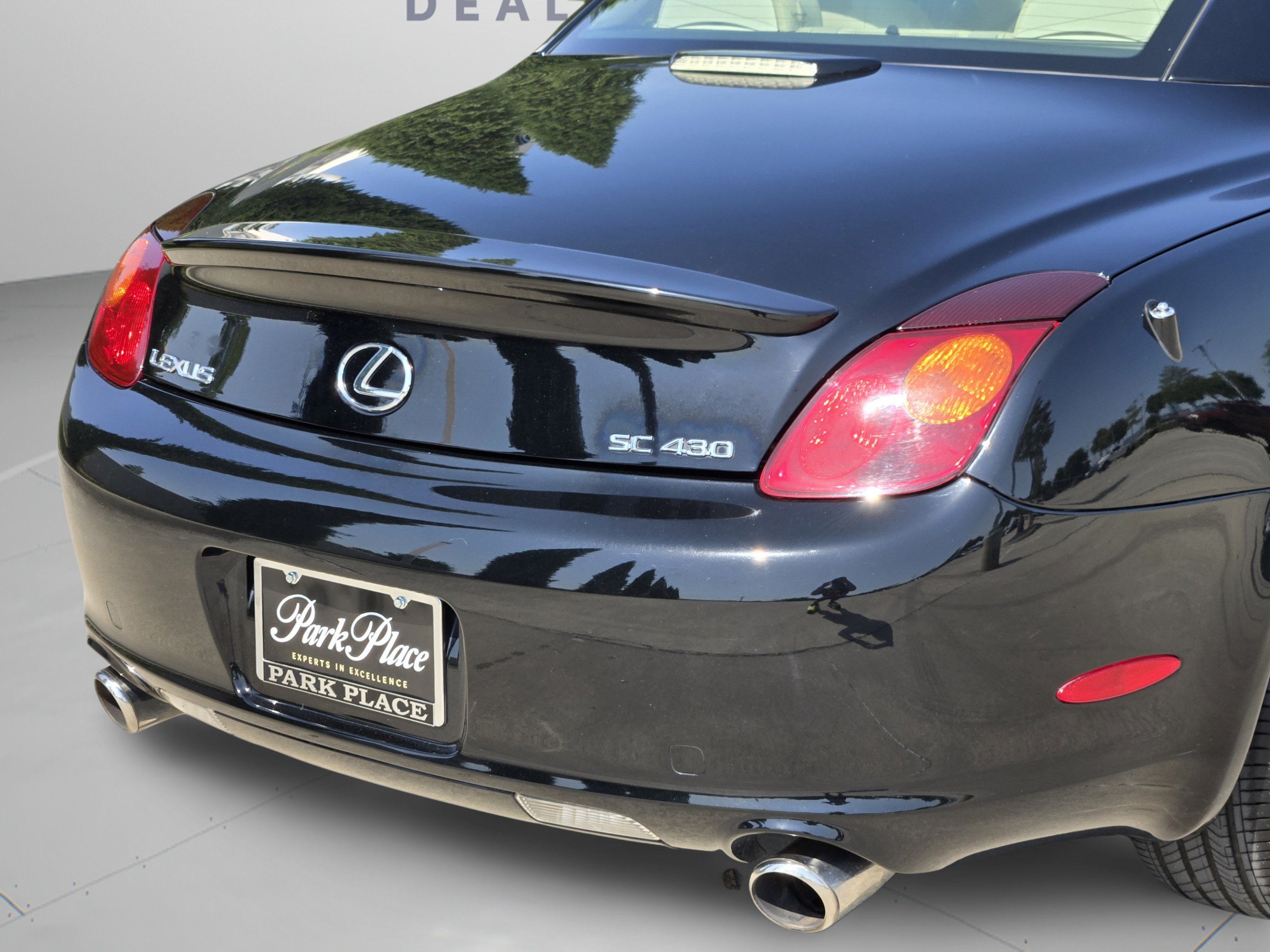 Used 2005 Lexus SC 430 Convertible RWD image 39