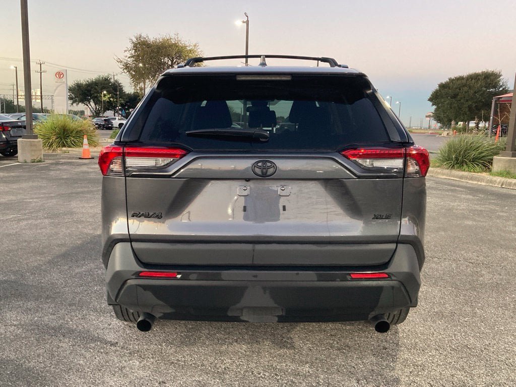 Certified 2025 Toyota RAV4 XLE Premium FWD image 6
