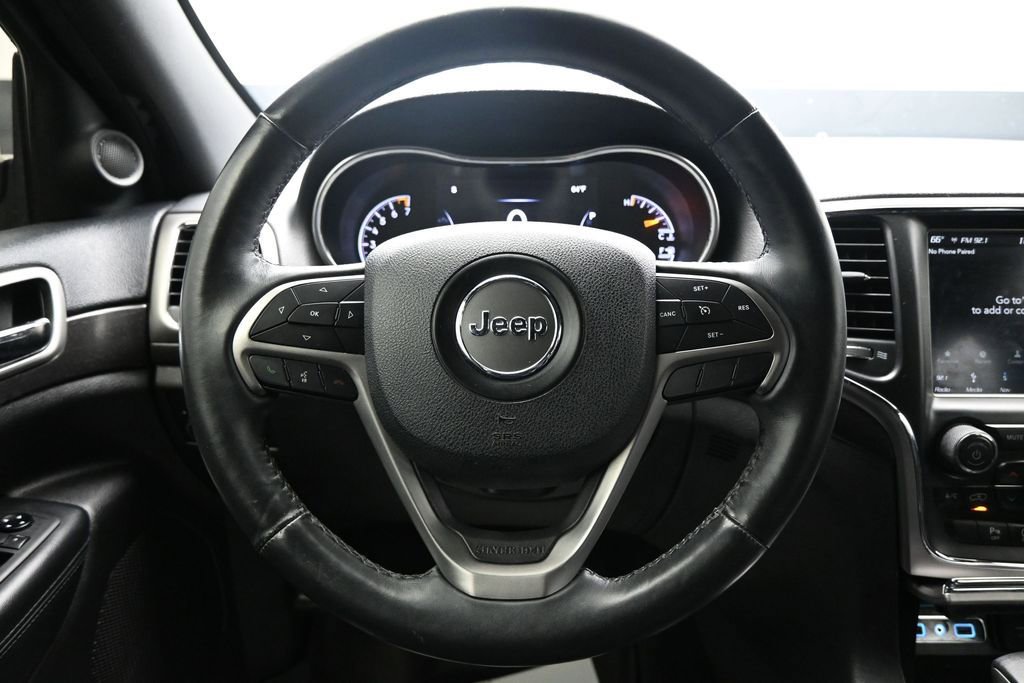 Used 2018 Jeep Grand Cherokee Altitude AWD/4WD image 14