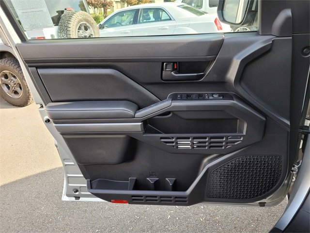 Used 2024 Toyota Tacoma SR5 image 28