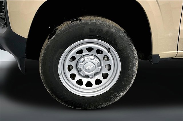 Used 2024 Chevrolet Colorado W/T image 29