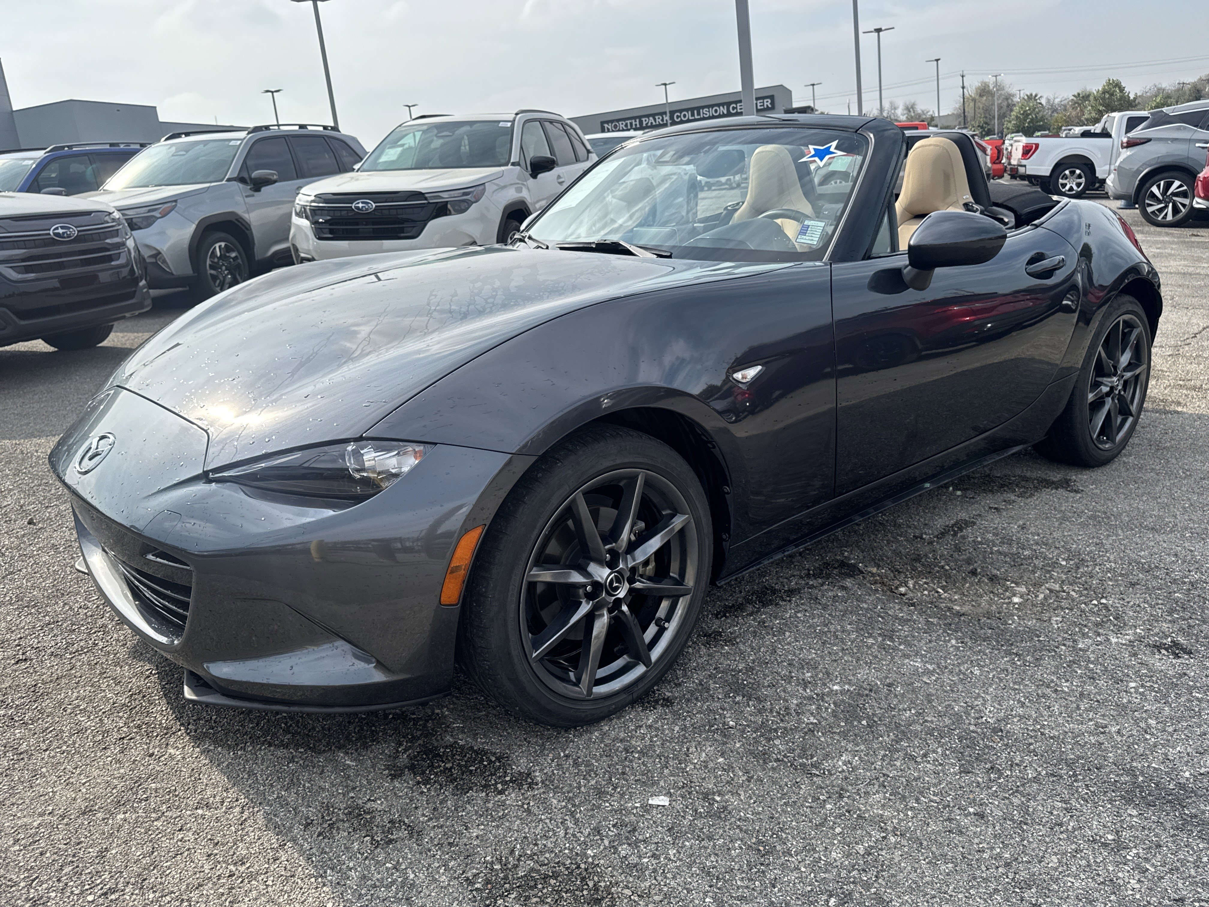 Used 2017 MAZDA MX-5 Miata Grand Touring image 12