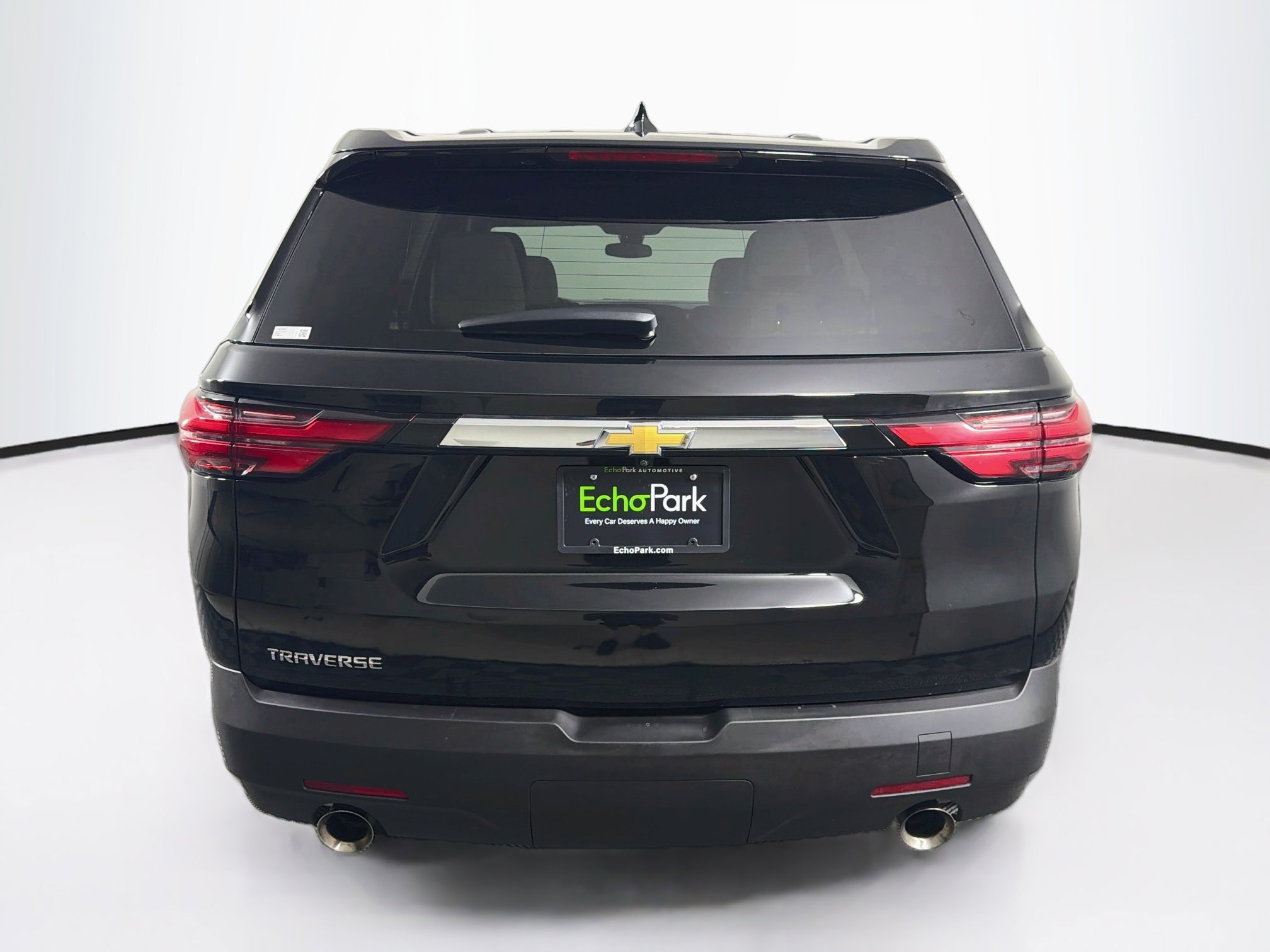 Used 2023 Chevrolet Traverse LS FWD image 7