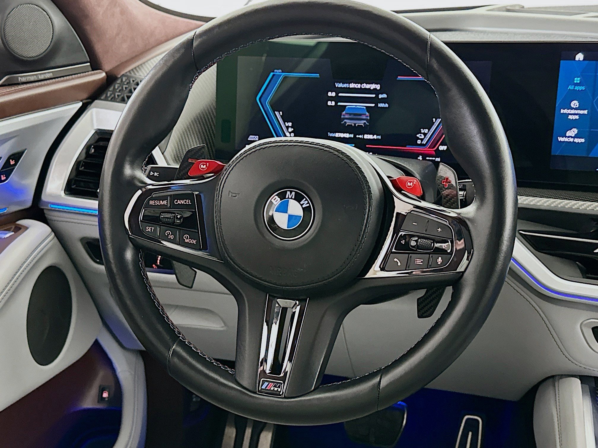 Used 2023 BMW XM w/ M Driver's Package image 8