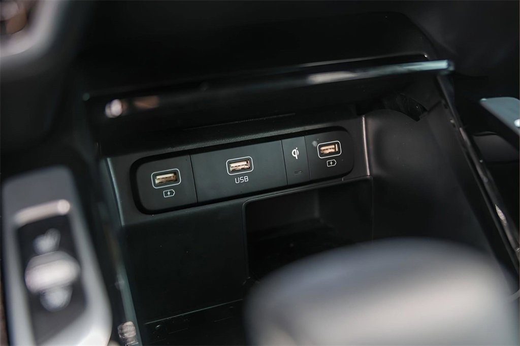 Used 2022 Kia Sorento SX Prestige image 21