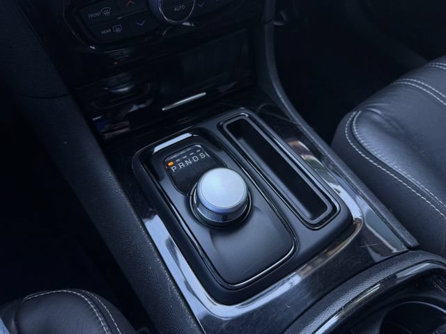 Used 2019 Chrysler 300 S AWD/4WD image 25