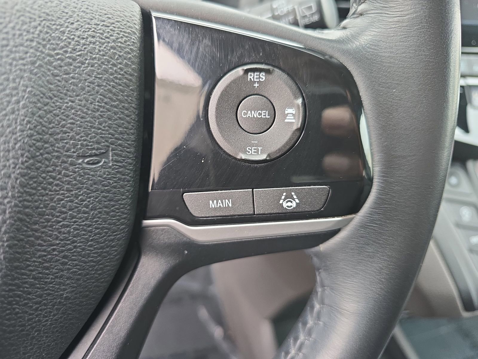 Used 2019 Honda Odyssey Touring image 25