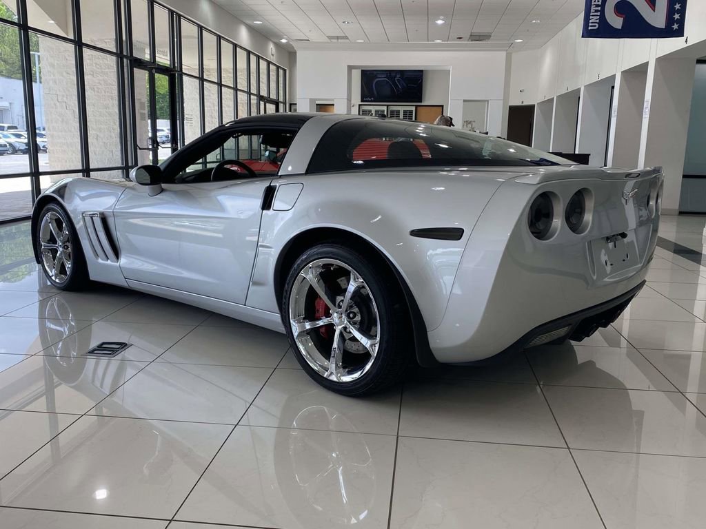 Used 2013 Chevrolet Corvette Grand Sport w/ 3LT Preferred Equipment Group RWD image 3