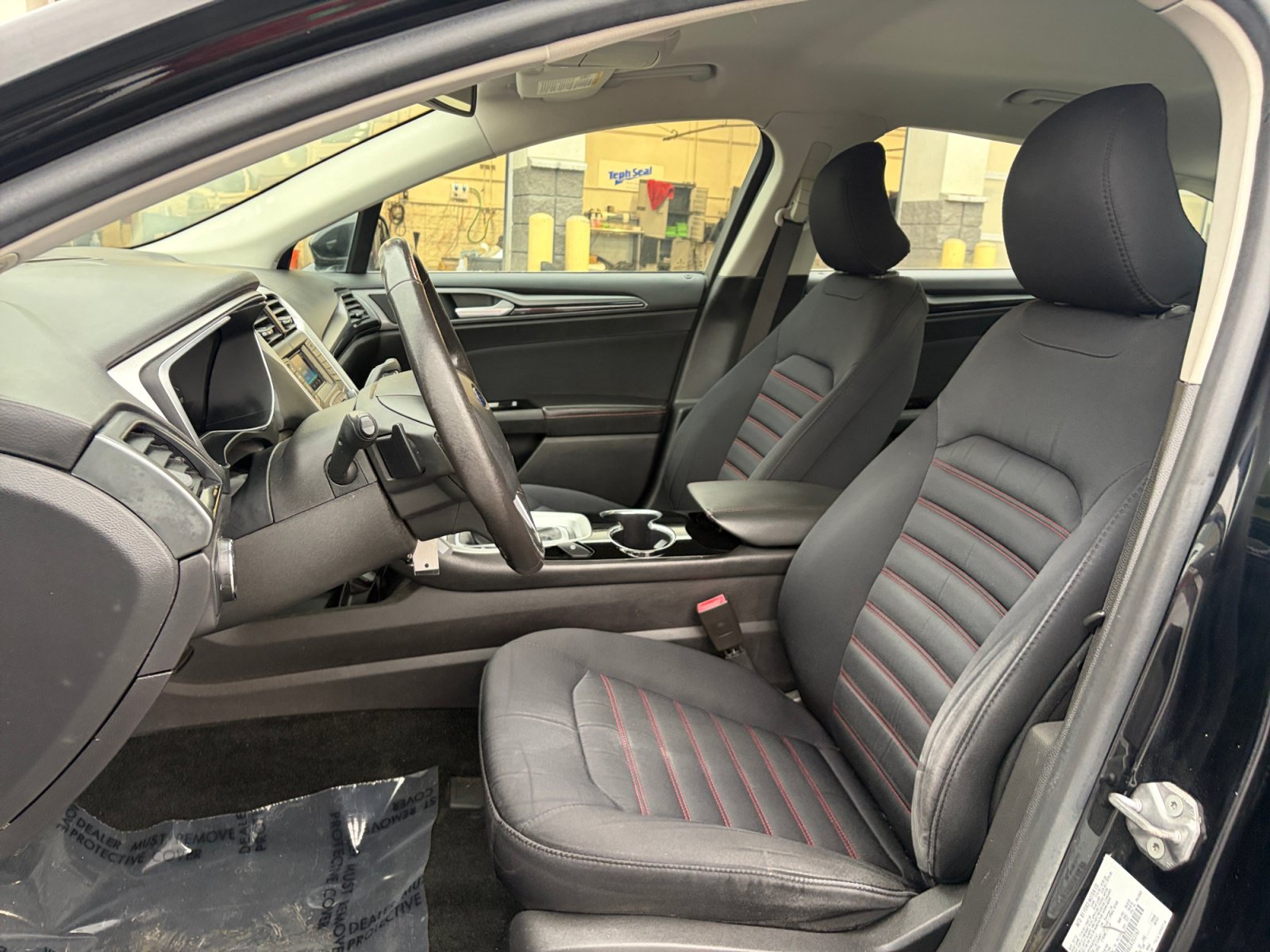 Used 2016 Ford Fusion SE AWD/4WD image 24