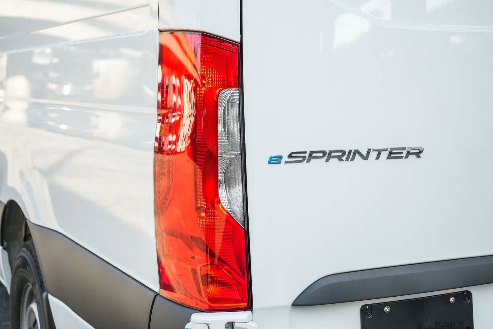 New 2025 Mercedes-Benz eSprinter 170 Cargo image 10