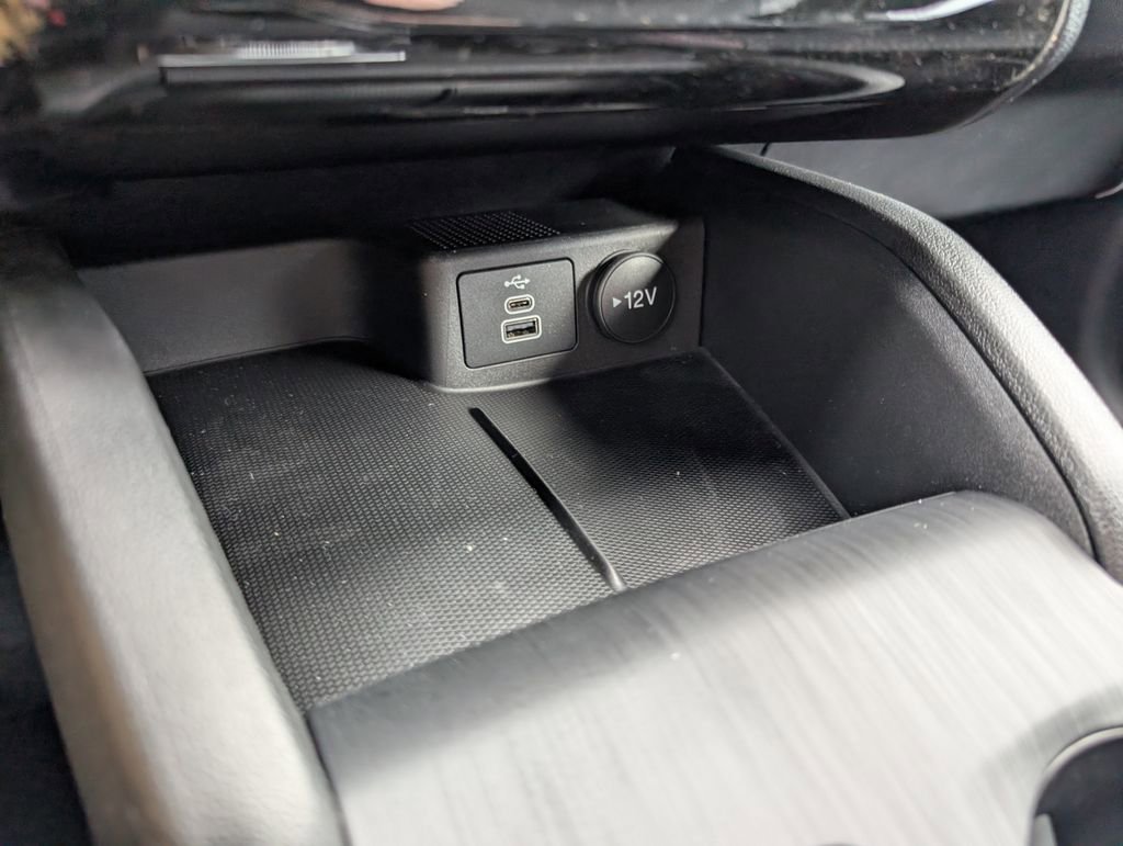 New 2026 Ford Escape ST-Line w/ Tech Pack #1 FWD image 14