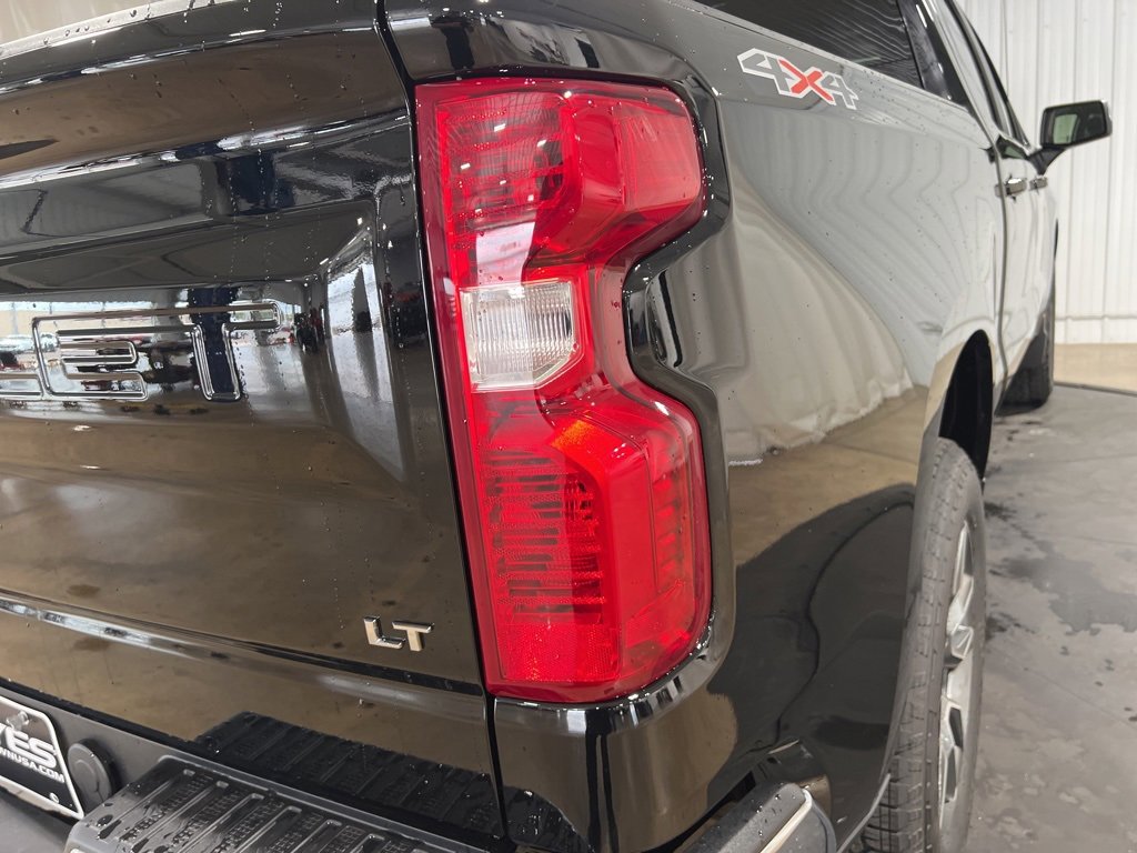 New 2026 Chevrolet Silverado 1500 LT image 16