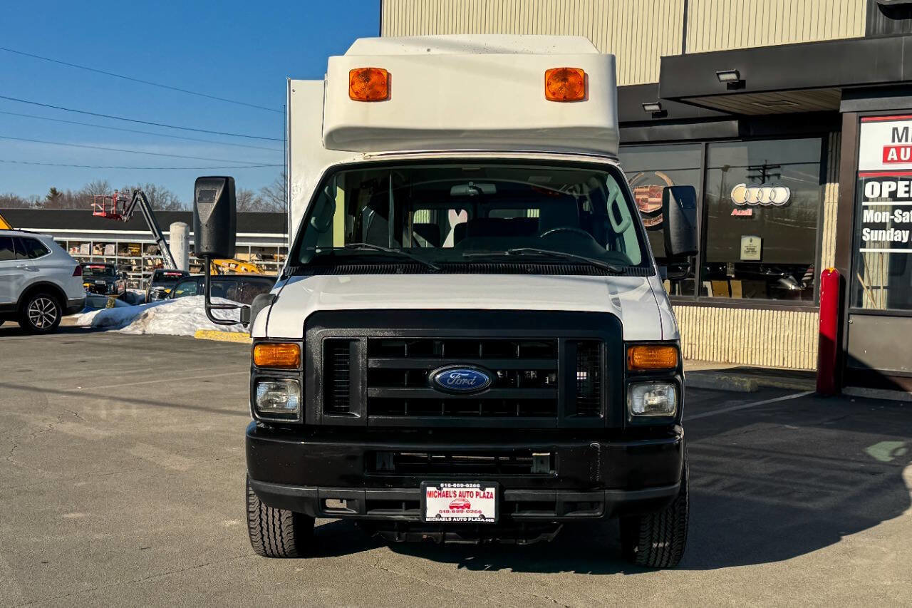 Used 2011 Ford E-350 and Econoline 350 Extended Super Duty w/ PWR Group image 15